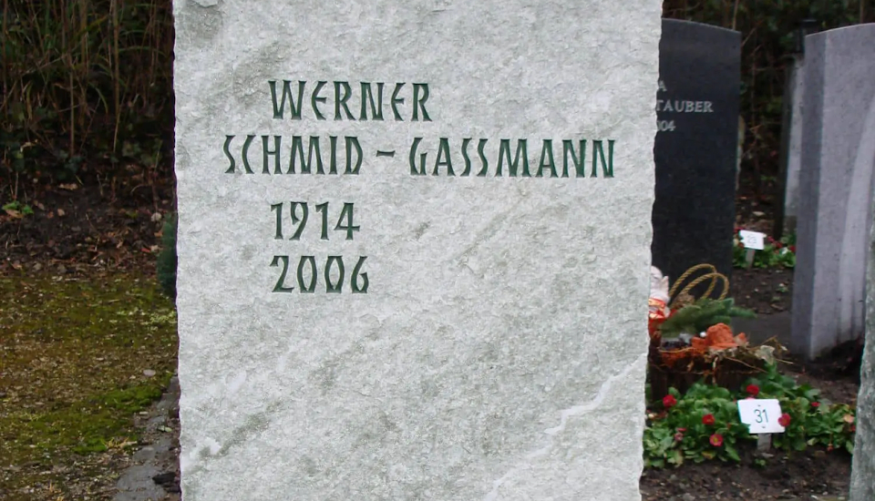 Grabsteine Preise Schweiz: Wie viel darf ein Grabstein kosten